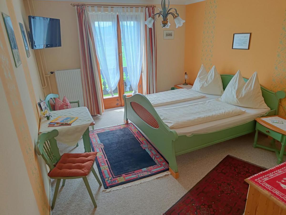 Haus Sundl - Privatzimmer Эммерсдорф-на-Дунае Экстерьер фото